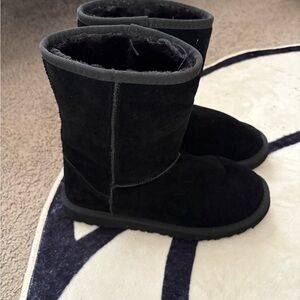 UGG Australia - Black